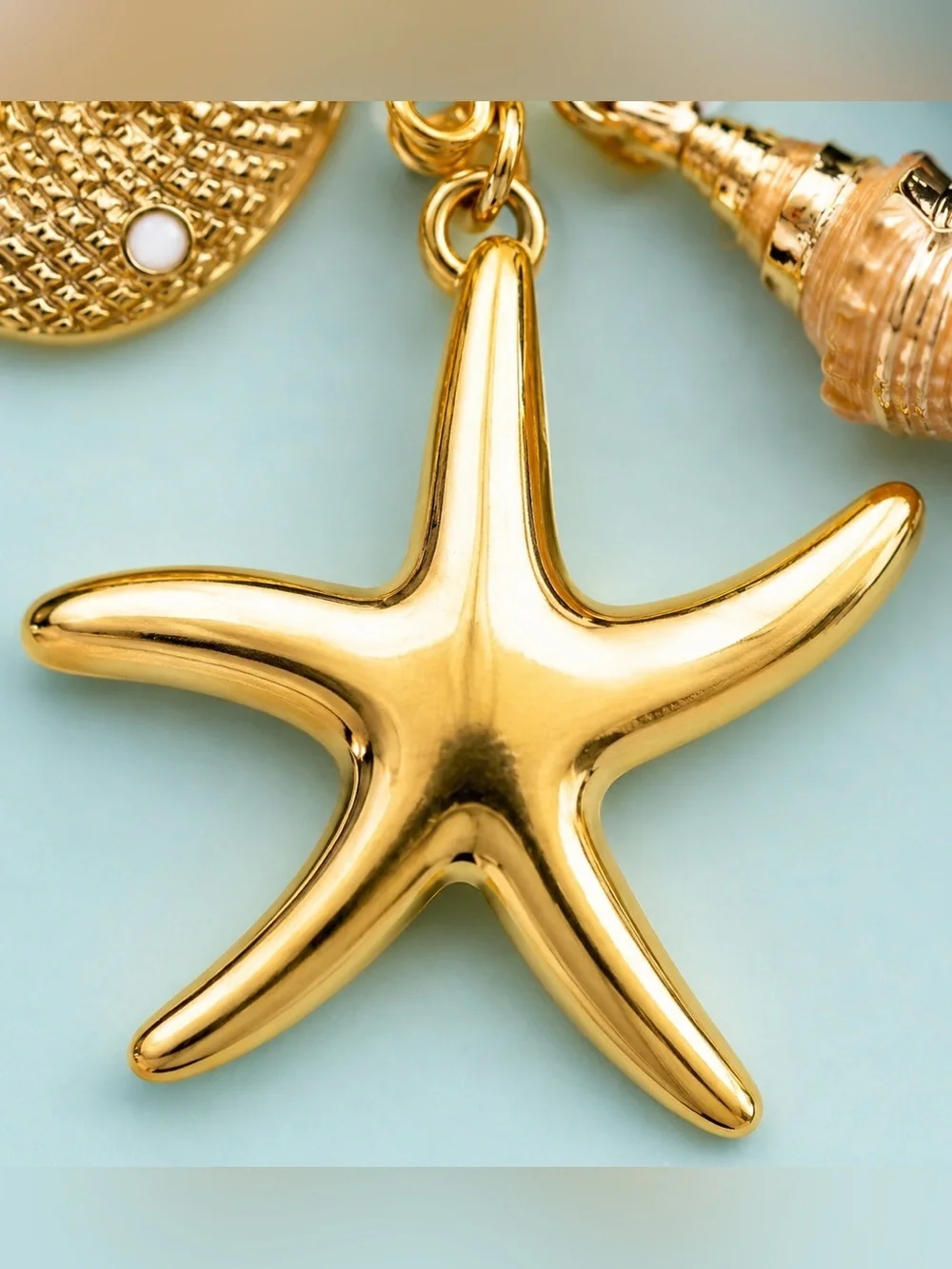 piper·k Blue & Gold Coastal Charm Key Chain Shells & Starfish